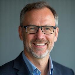 Porträt des CTO mit Erfahrung in Intelligent Transport Systems